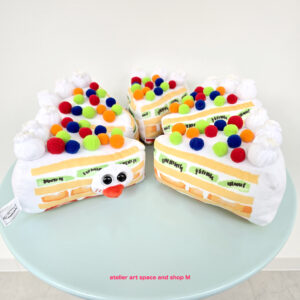 item label🐟anniversary cake peepy (anniversary cakepy)